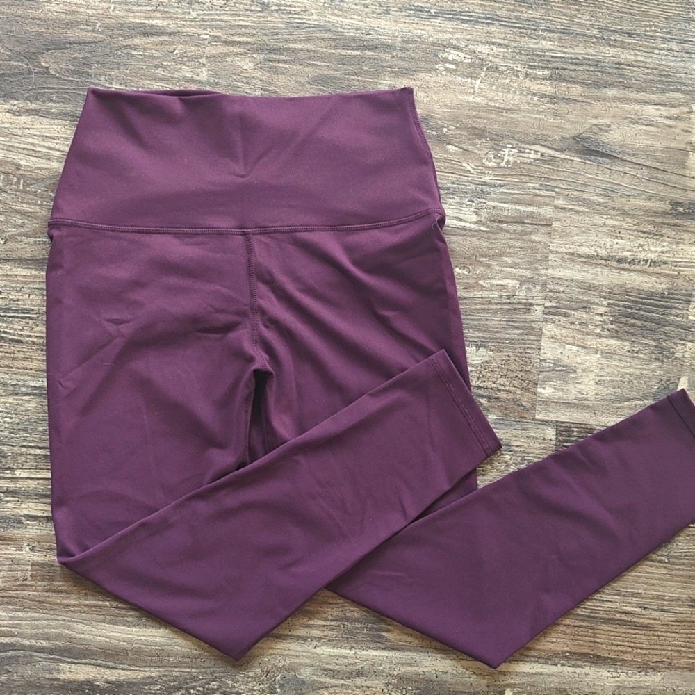 EUC Born Primitive Leggings
